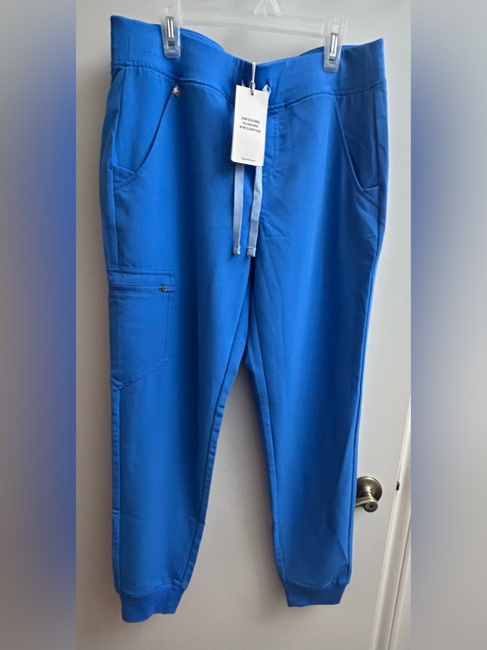 NEW FIGS Woman's Small Royal Blue Scrubs Zamora Joggers